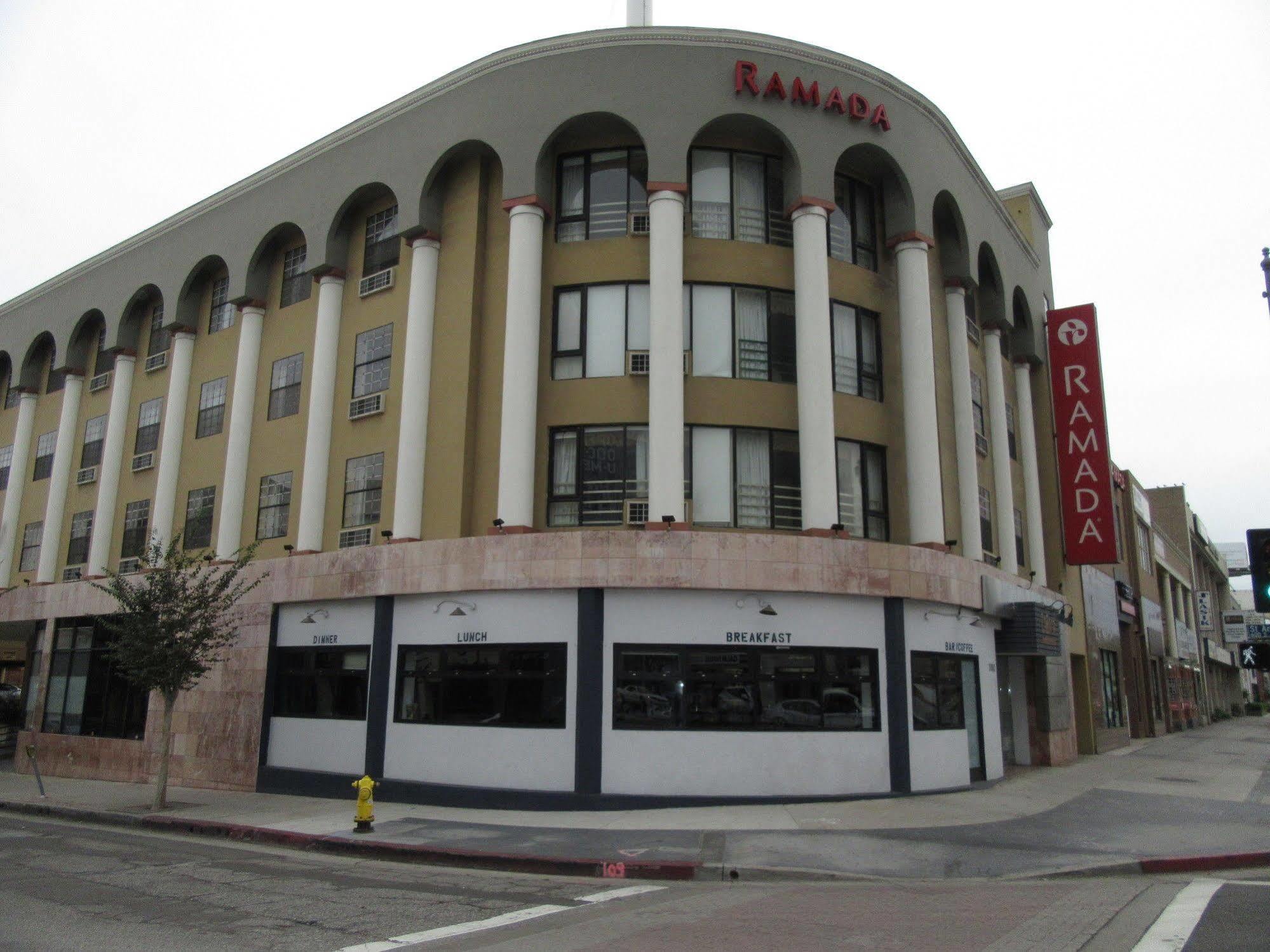 Ramada By Wyndham Los Angeles/Wilshire Center מראה חיצוני תמונה
